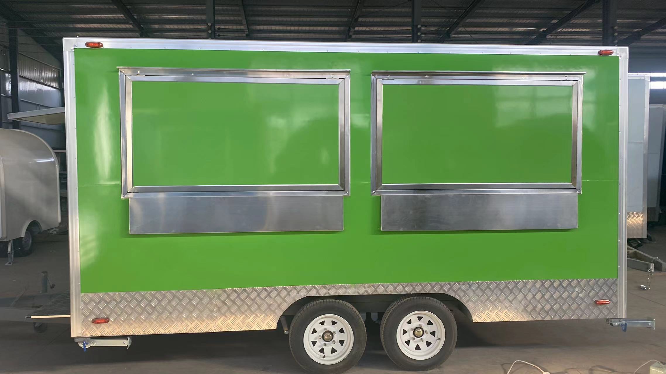 Food Truck BBQ Coffee Hot Dog  - Coffee Equipment China のレビューと価格